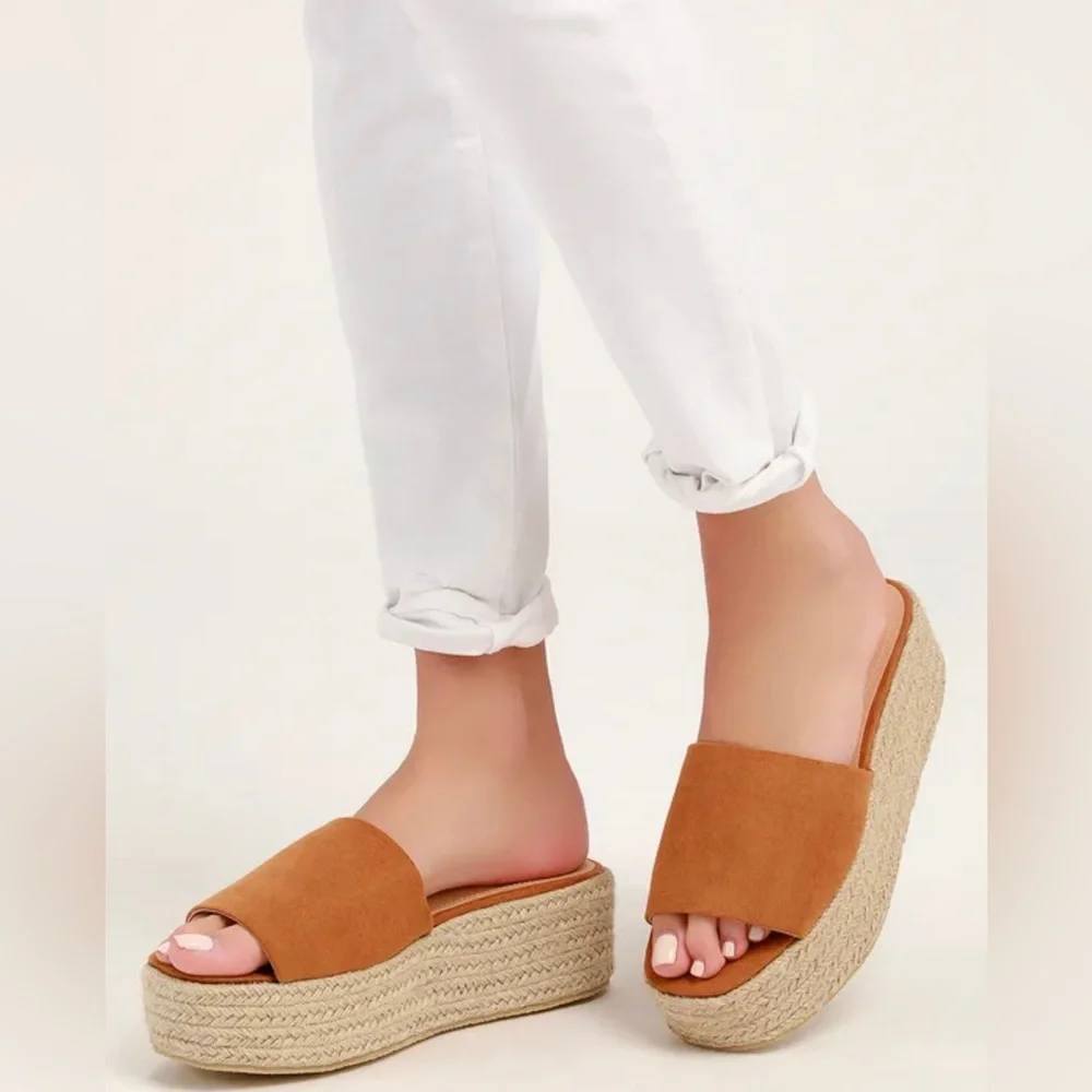 Lulu’s Camel Espadrilles Platform